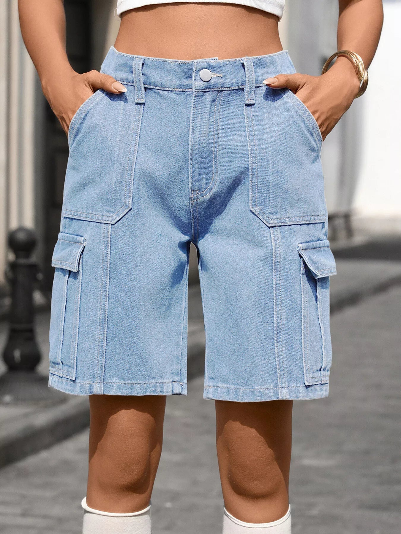 High-Waisted Wash Denim Shorts - Kharites